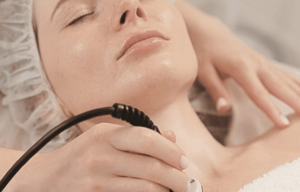 Soin Bloomea anti-âge du cou et du décolleté